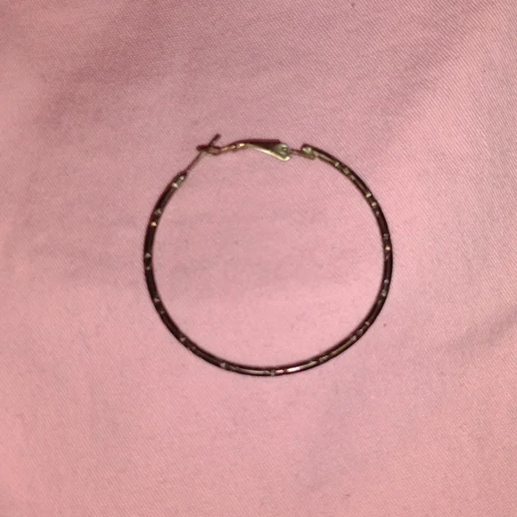 hoop earrings - Picture 3 of 3